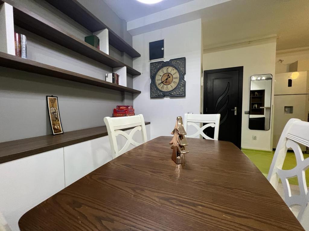 Tudor Central Apartment Mihai Viteazu Square Клуж-Напока Экстерьер фото